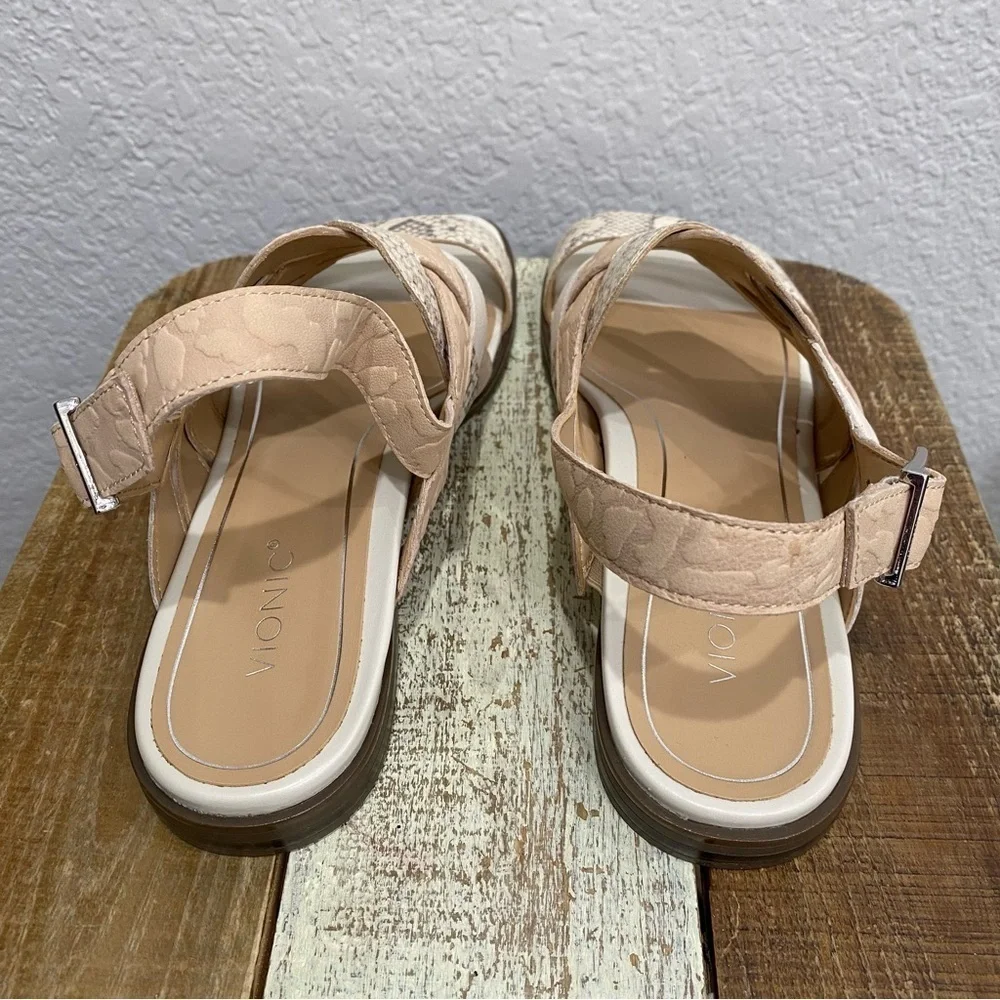 Vionic Kendra Snake Leather Sandals NEW Size 9.5
